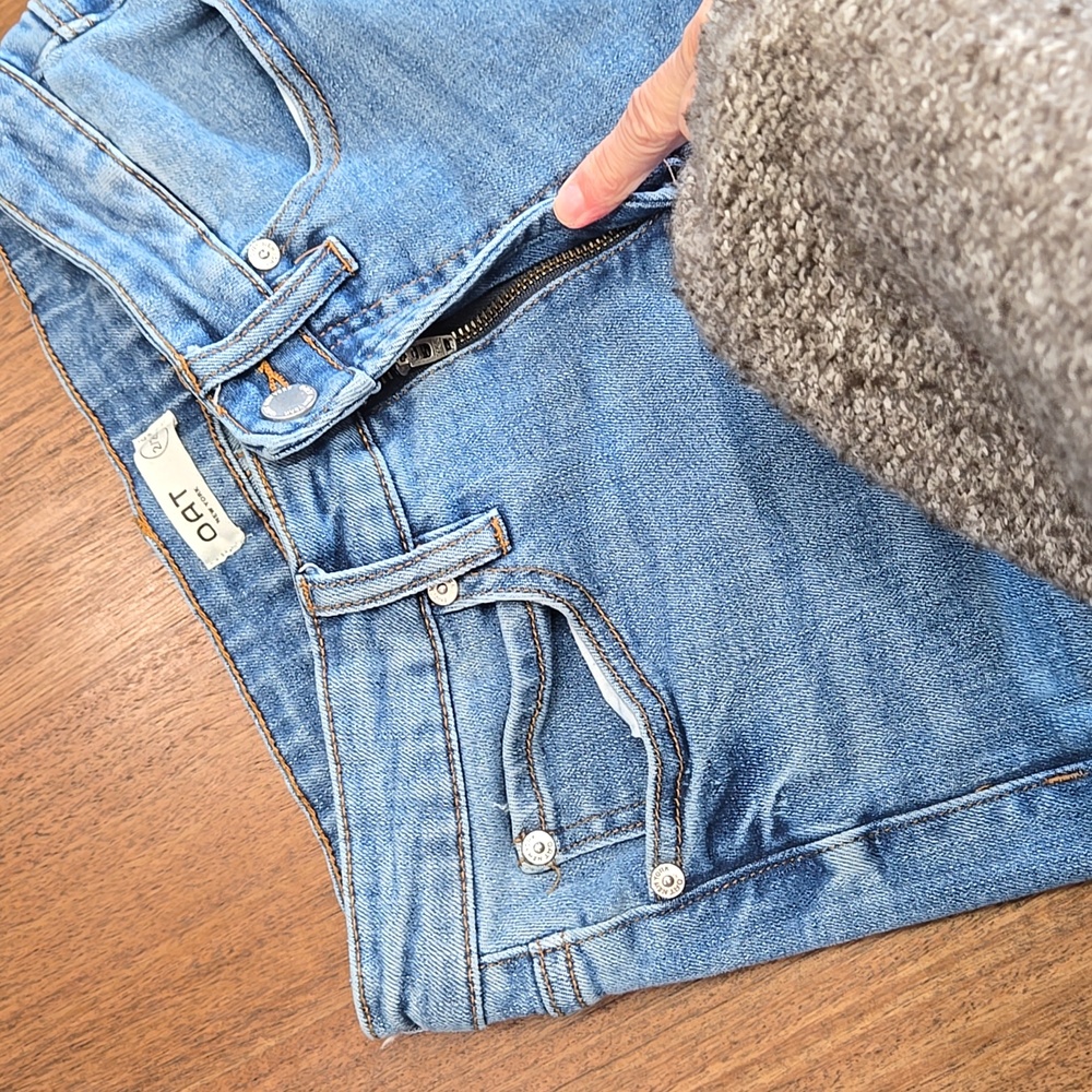 Oat New York Wide Leg Crop Jean - Picture 7 of 13